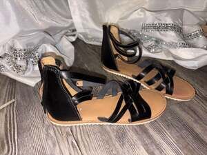 Girl's Open Toe Wedge Heel Sandals Black Size 4